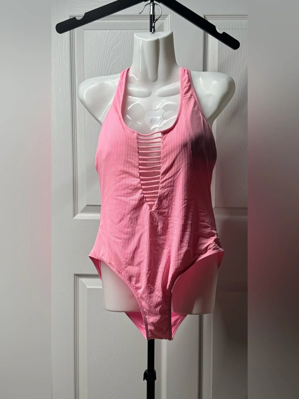 YMI Pink Ribbed One-Piece Swimsuit with Ladder Front & Back Detail Size XL